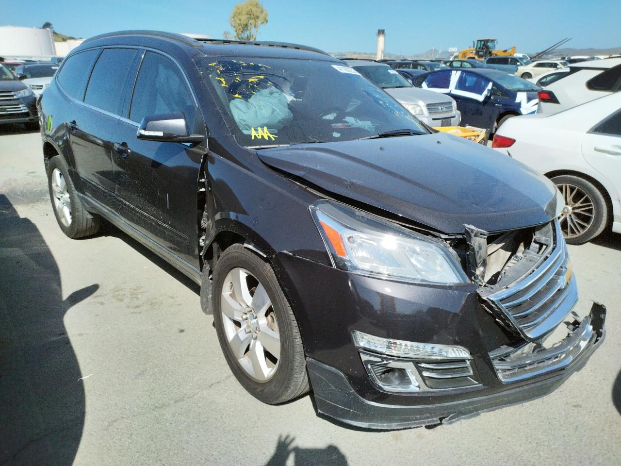 CHEVROLET TRAVERSE L 2014 with VIN 1GNKVJKD8EJ346077 - Photo from auction