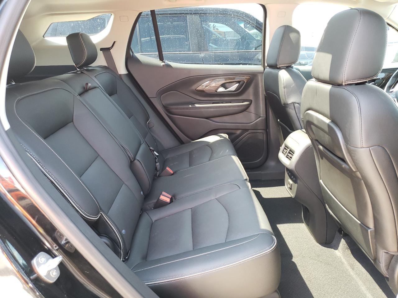 Photo 6 from auction – 2020 GMC TERRAIN DE with VIN 3GKALSEX8LL225193