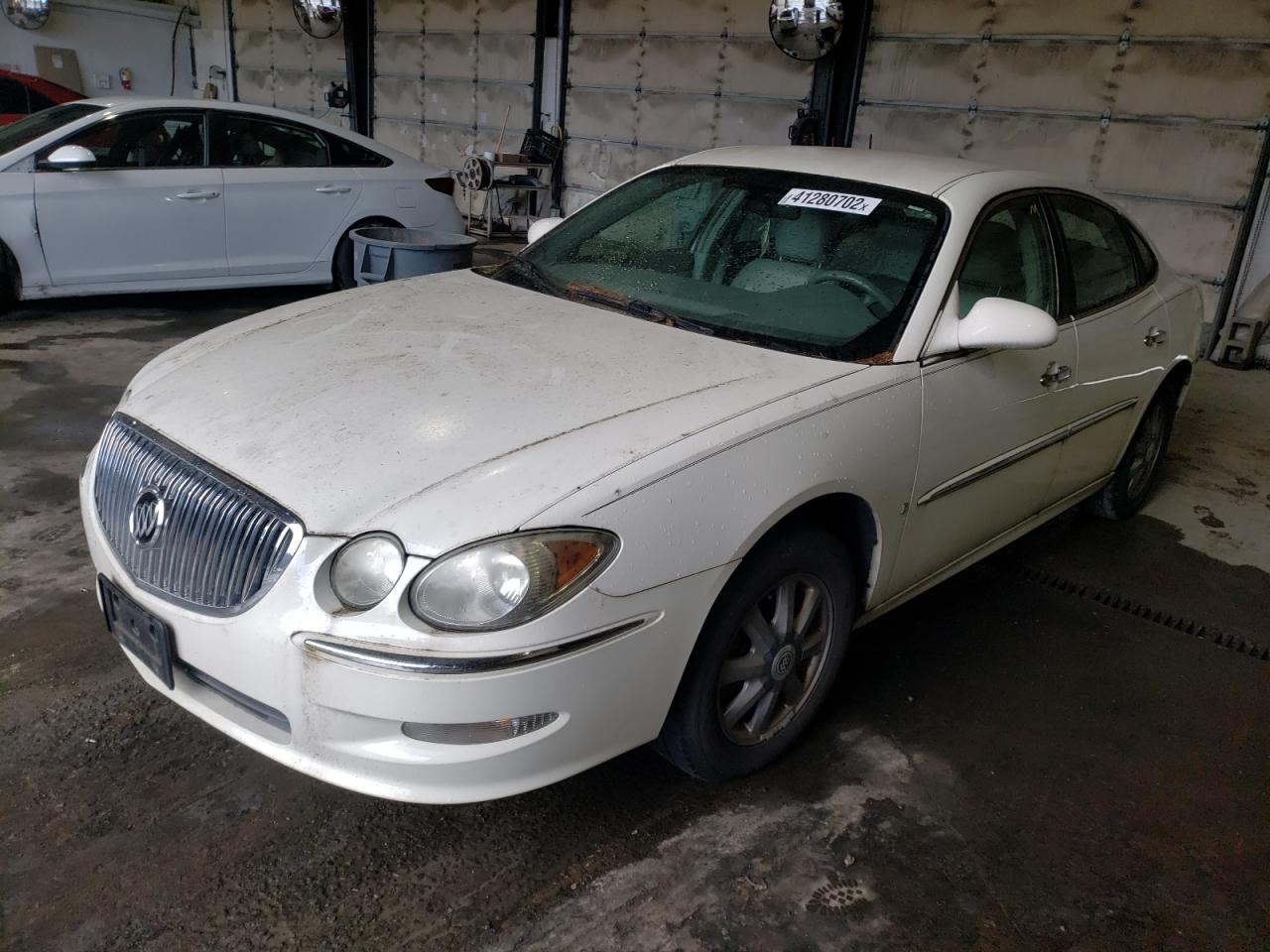 Photo 2 from auction – 2008 BUICK LACROSSE C with VIN 2G4WD582381167627
