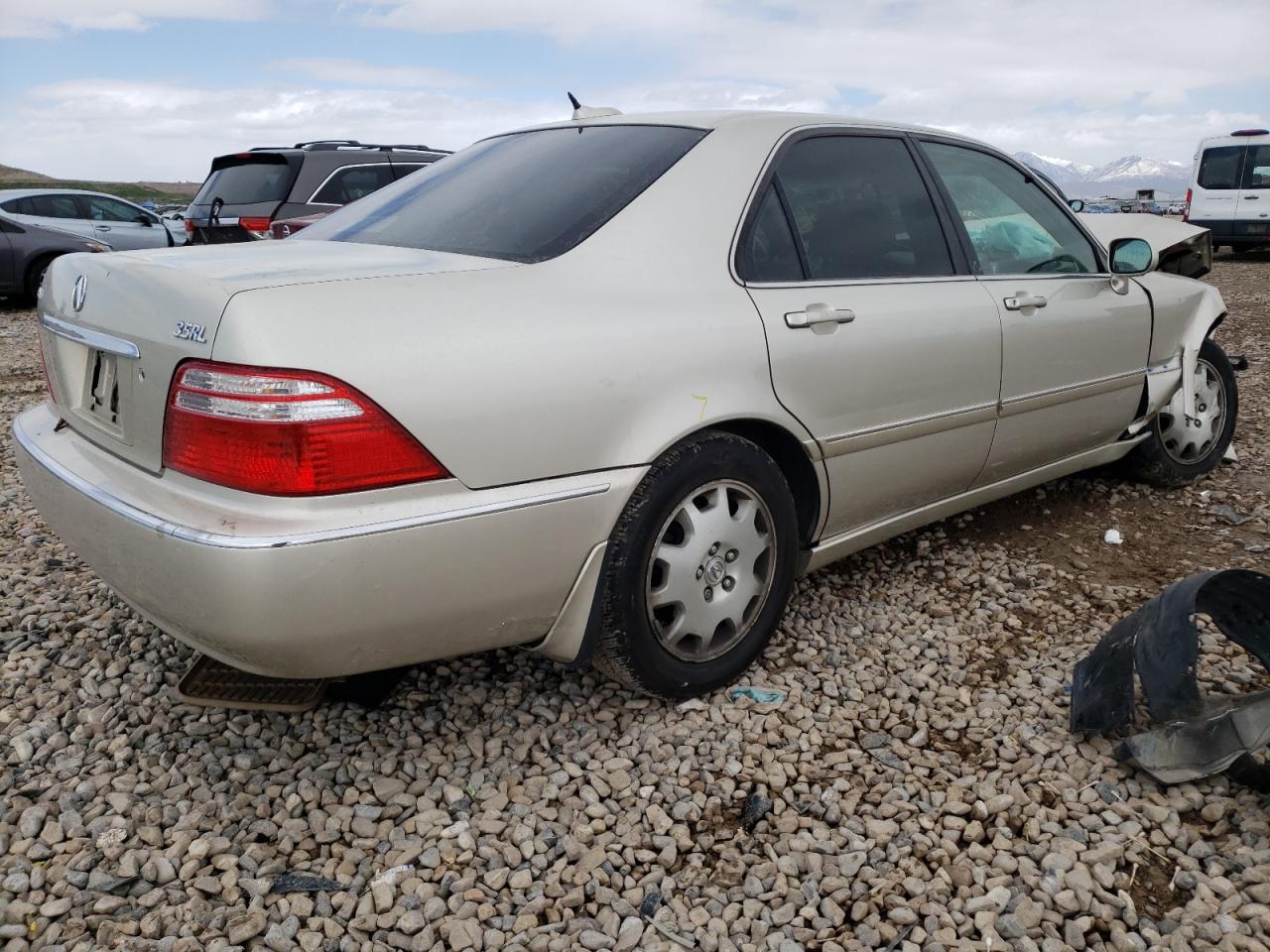 Photo 4 from auction – 2004 ACURA 3.5RL with VIN JH4KA96684C002068