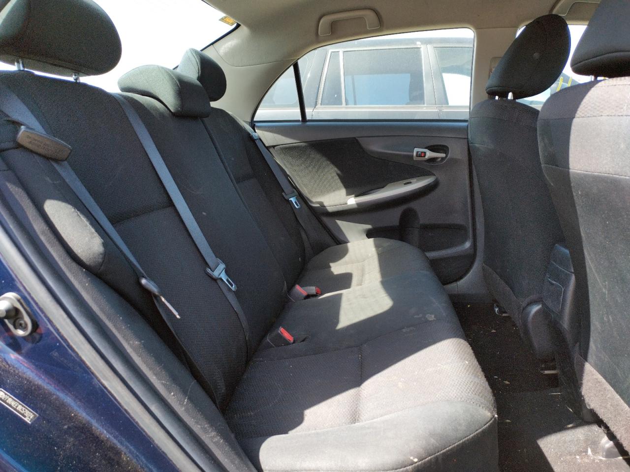 Photo 6 from auction – 2011 TOYOTA COROLLA BA with VIN 2T1BU4EE1BC579274