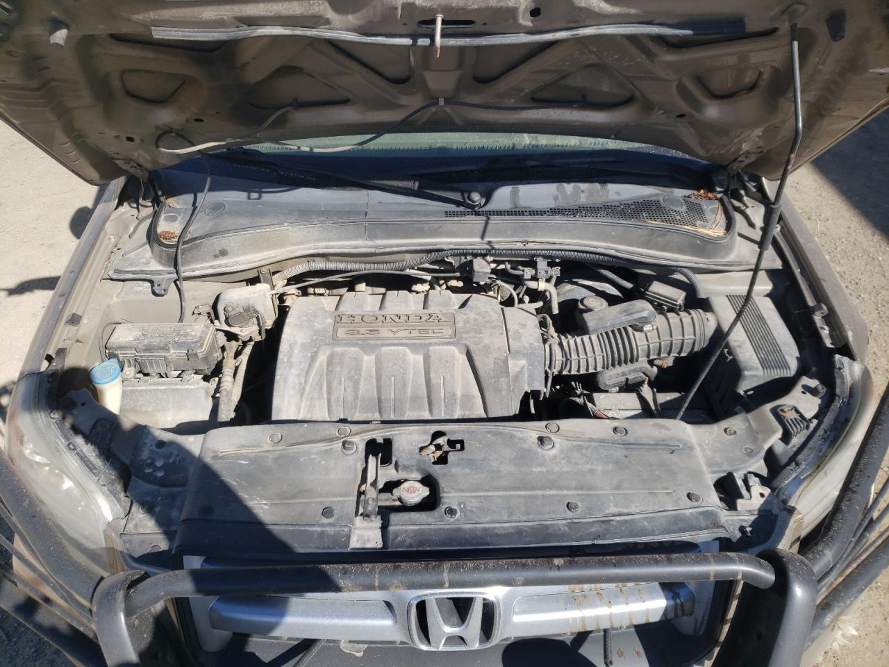 Photo 7 from auction – 2006 HONDA PILOT EX with VIN 2HKYF18716H529607