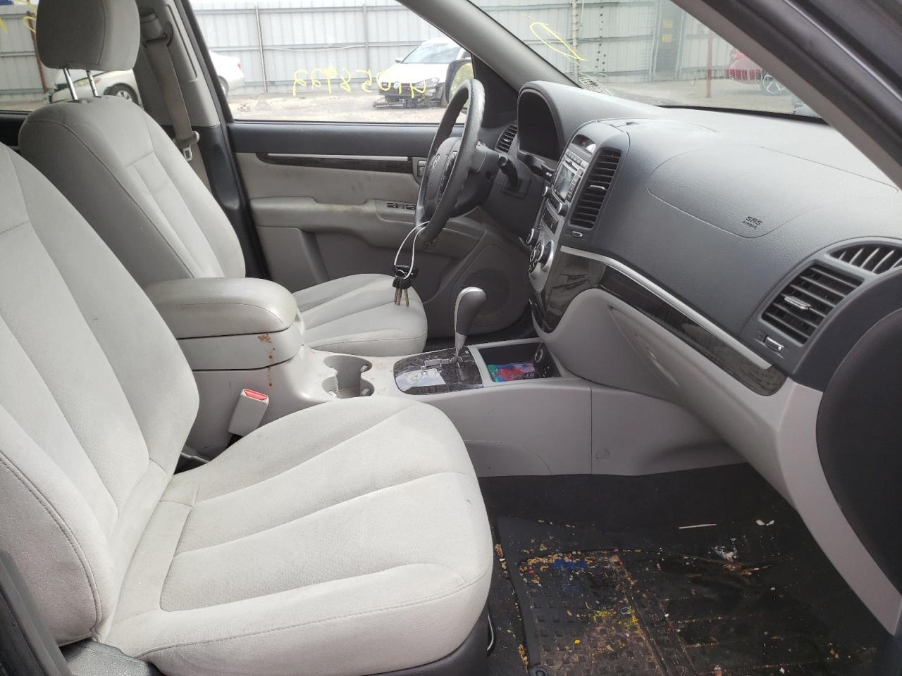Photo 5 from auction – 2009 HYUNDAI SANTA FE G with VIN 5NMSG73DX9H299246