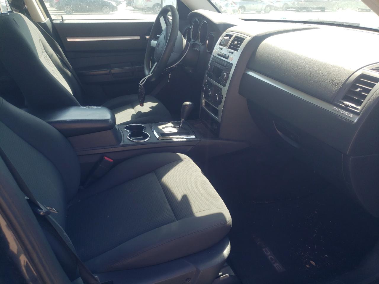Photo 5 from auction – 2008 DODGE CHARGER with VIN 2B3KA33G38H160141