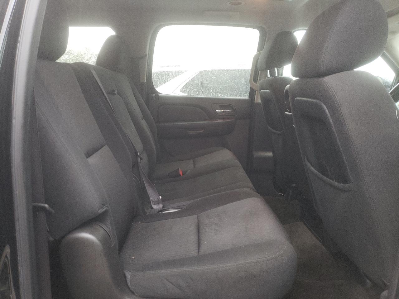 Photo 6 from auction – 2012 CHEVROLET SUBURBAN C with VIN 1GNSCHE05CR107575