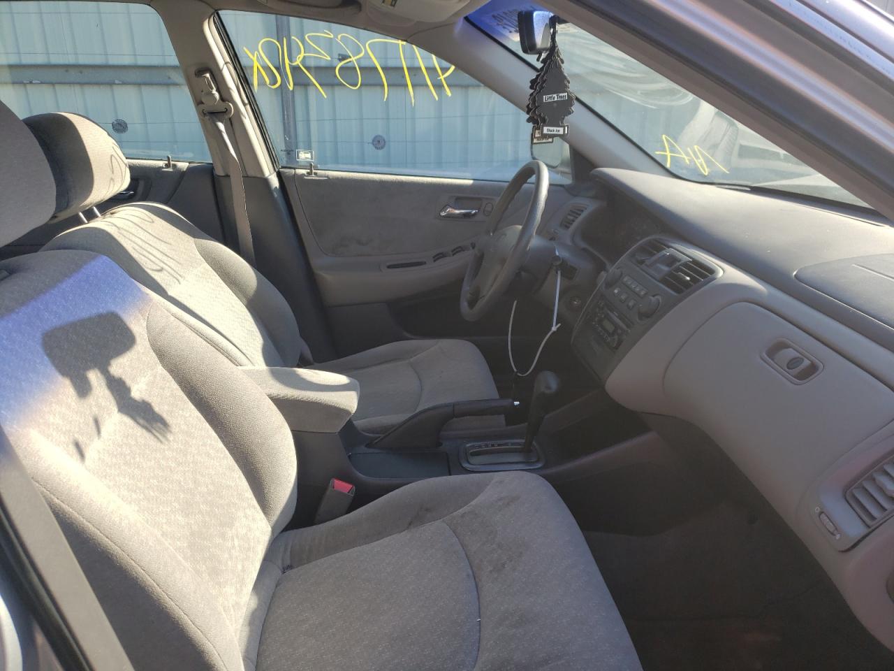 Photo 5 from auction – 2001 HONDA ACCORD with VIN 1HGCG66581A017172