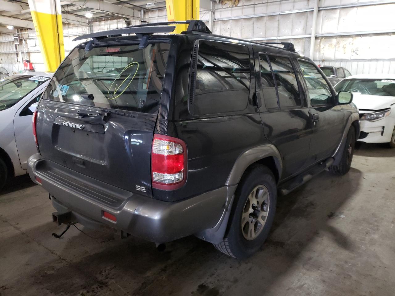Photo 17 from auction – 2000 NISSAN PATHFINDER with VIN JN8AR07Y0YW412387