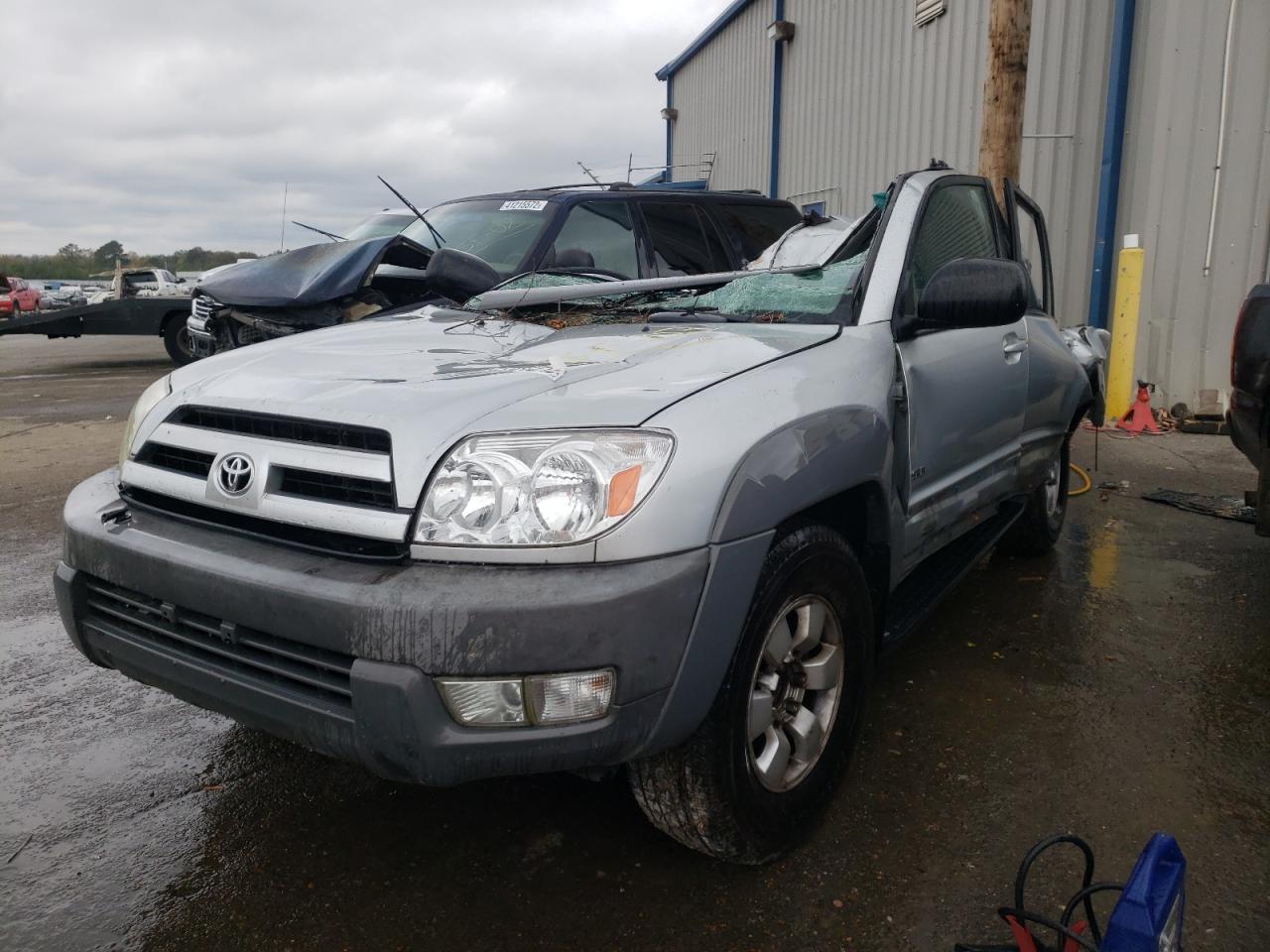 Photo 2 from auction – 2003 TOYOTA 4RUNNER SR with VIN JTEZT14R038001146
