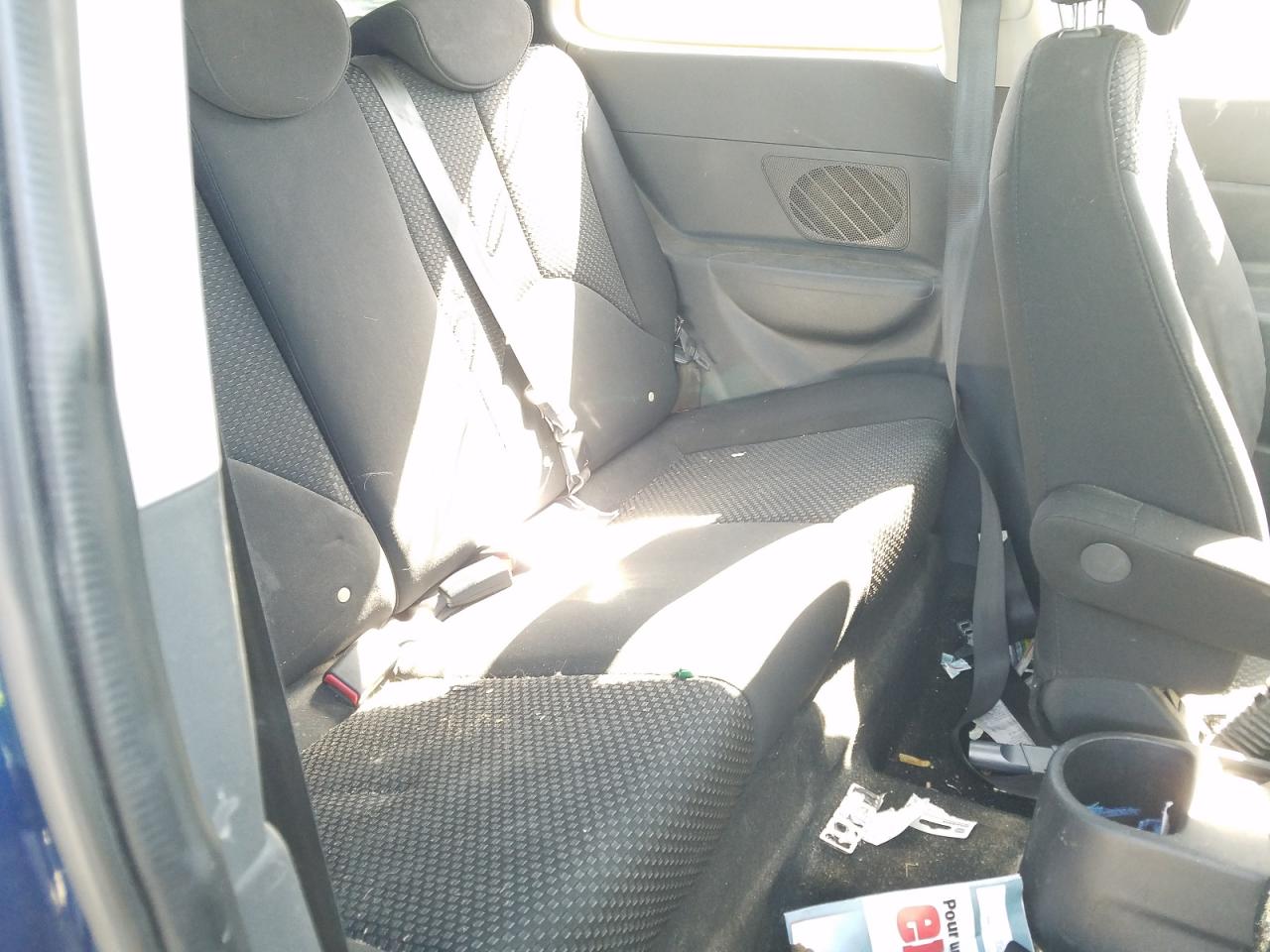 Photo 6 from auction – 2011 HYUNDAI ACCENT with VIN KMHCN3BC3BU202636