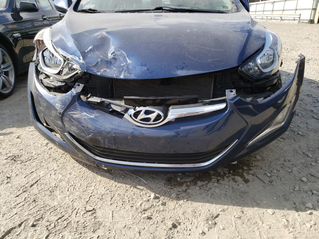 Photo 9 from auction – 2016 HYUNDAI ELANTRA SE with VIN 5NPDH4AE5GH688957
