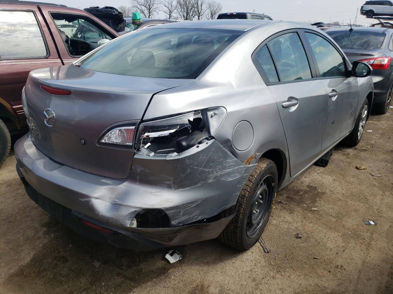 Photo 4 from auction – 2010 MAZDA 3 I with VIN JM1BL1SF8A1296761