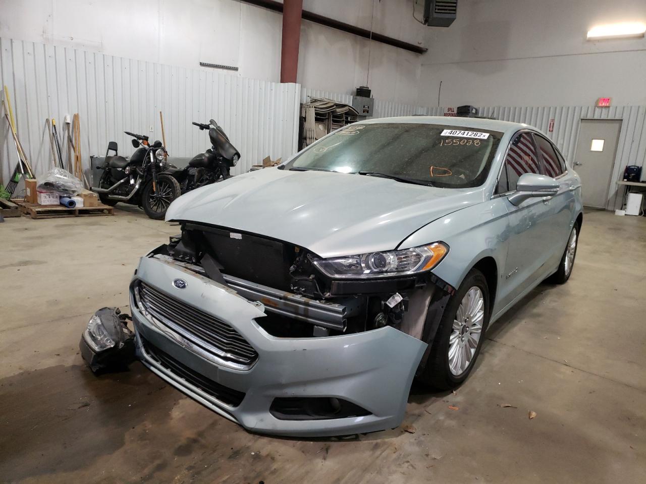 Photo 2 from auction – 2014 FORD FUSION SE with VIN 3FA6P0LU3ER155028