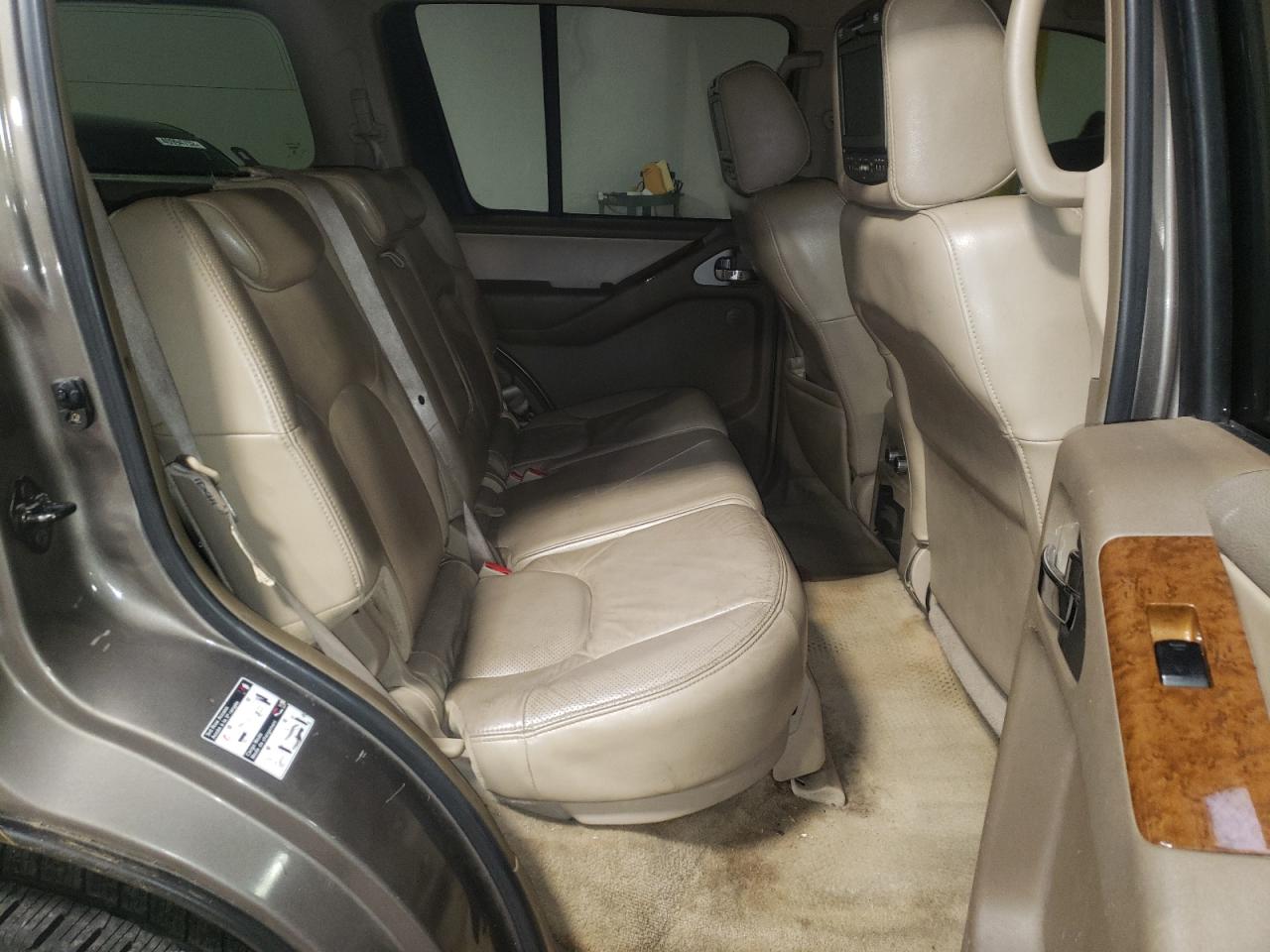 Photo 6 from auction – 2005 NISSAN PATHFINDER with VIN 5N1AR18W85C741359