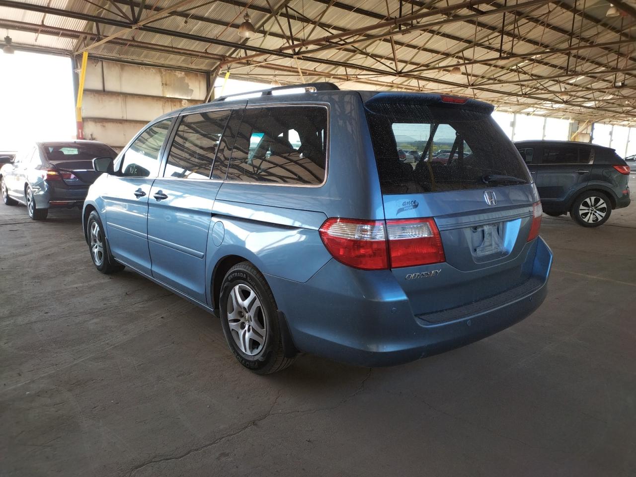 Photo 3 from auction – 2006 HONDA ODYSSEY EX with VIN 5FNRL38666B051070