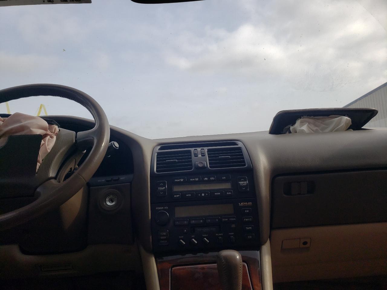 Фото 9 с аукциона – 1995 LEXUS LS 400 с VIN JT8UF22E9S0025257