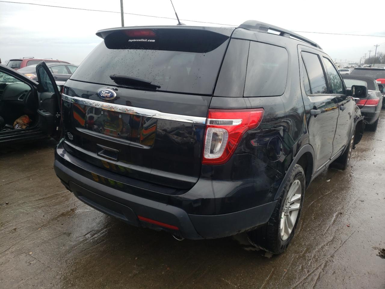 Photo 4 from auction – 2015 FORD EXPLORER with VIN 1FM5K7B83FGC21003