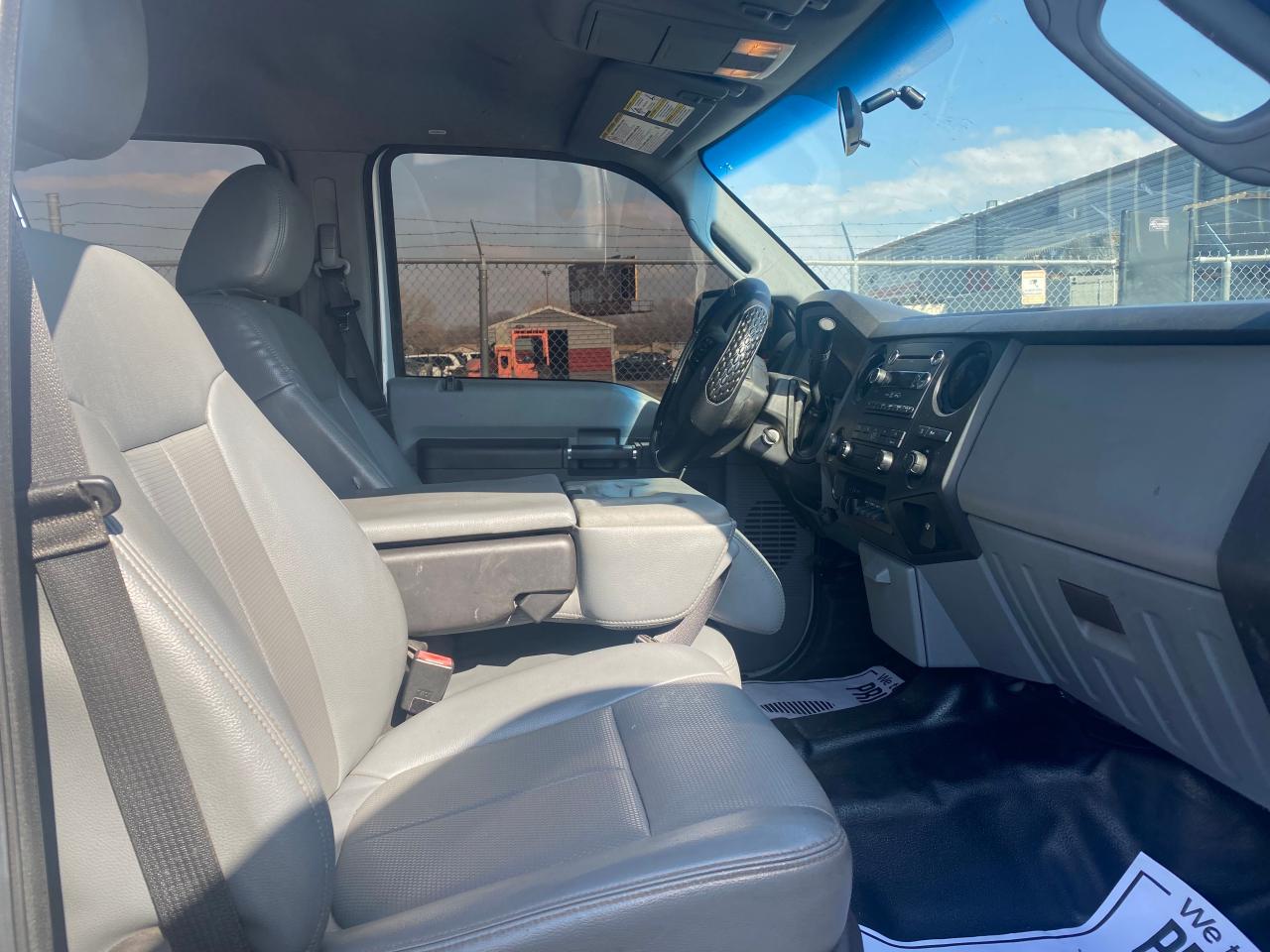 Photo 5 from auction – 2015 FORD F250 SUPER with VIN 1FT7W2B60FEA39158