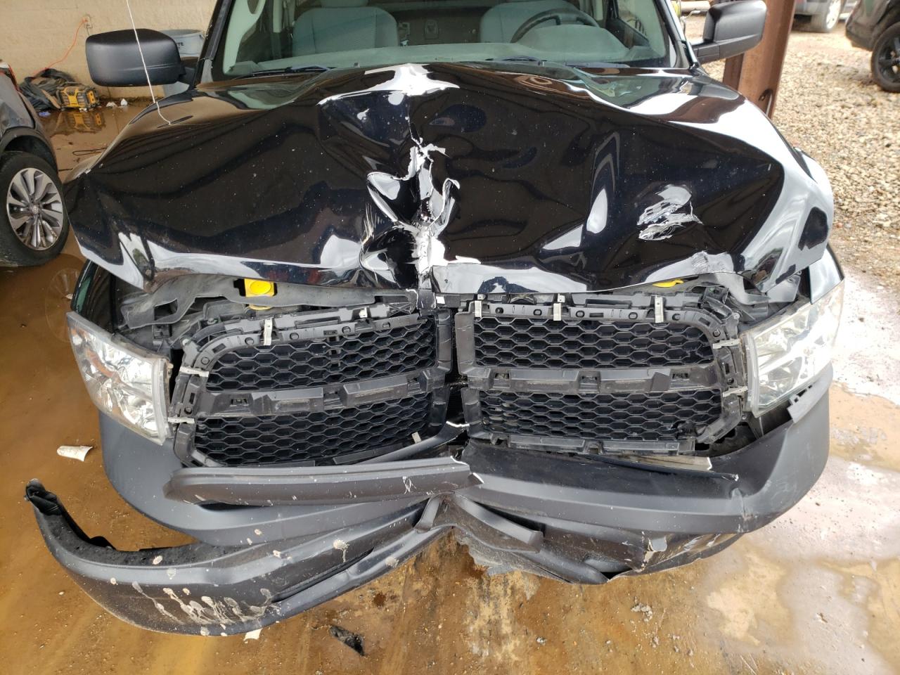 Photo 7 from auction – 2014 RAM 1500 ST with VIN 3C6JR6ATXEG292529