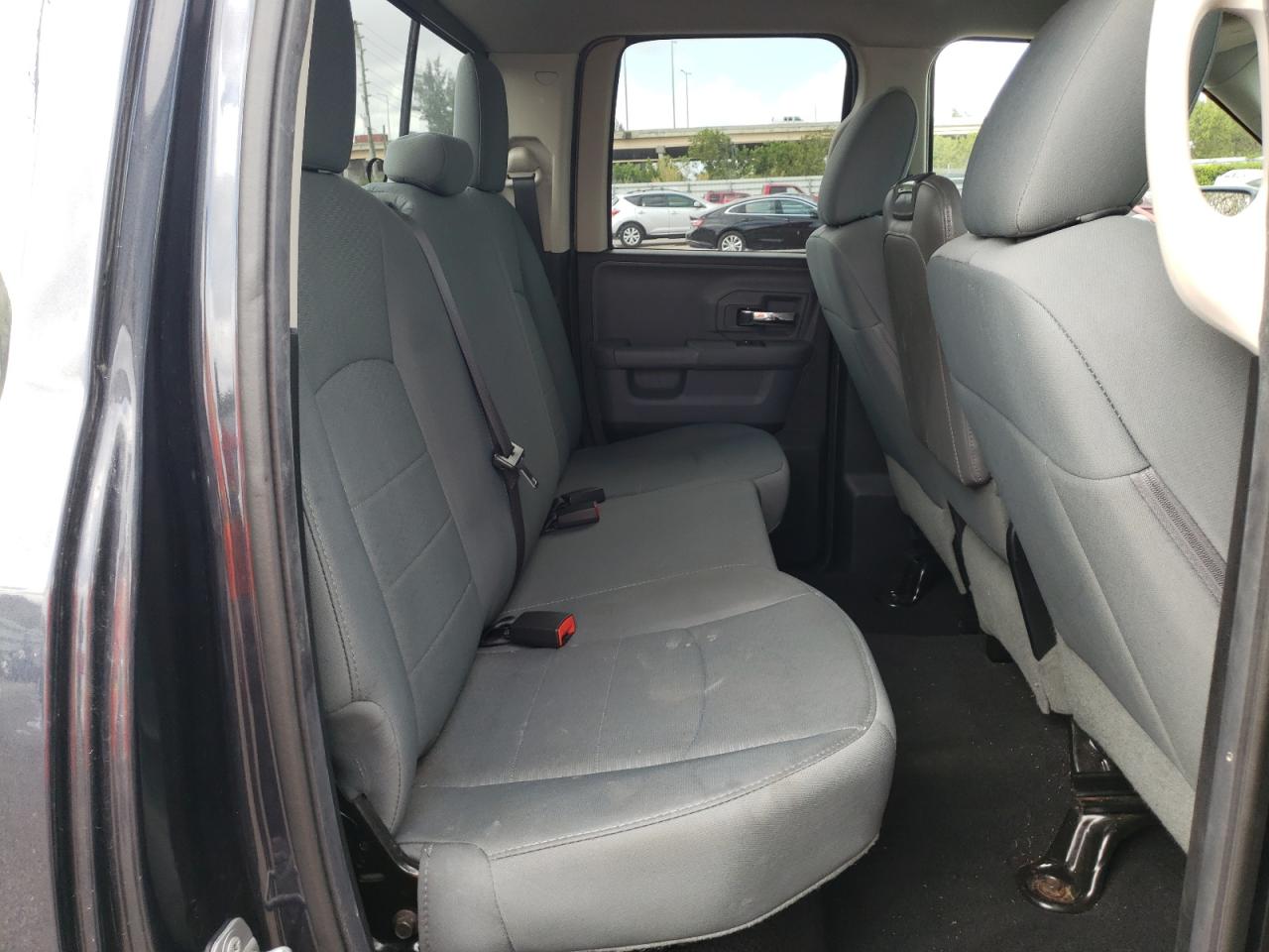 Photo 6 from auction – 2016 RAM 1500 SLT with VIN 1C6RR6GGXGS227138
