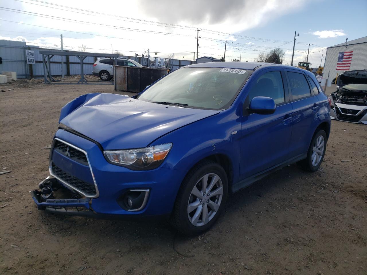 صورة رقم 2 من المزاد - 2015 MITSUBISHI OUTLANDER مع VIN 4A4AP3AU5FE048942