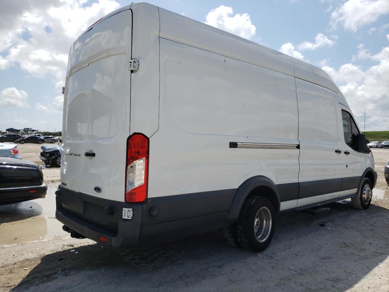 Photo 4 from auction – 2016 FORD TRANSIT T- with VIN 1FTRS4XV9GKA72369