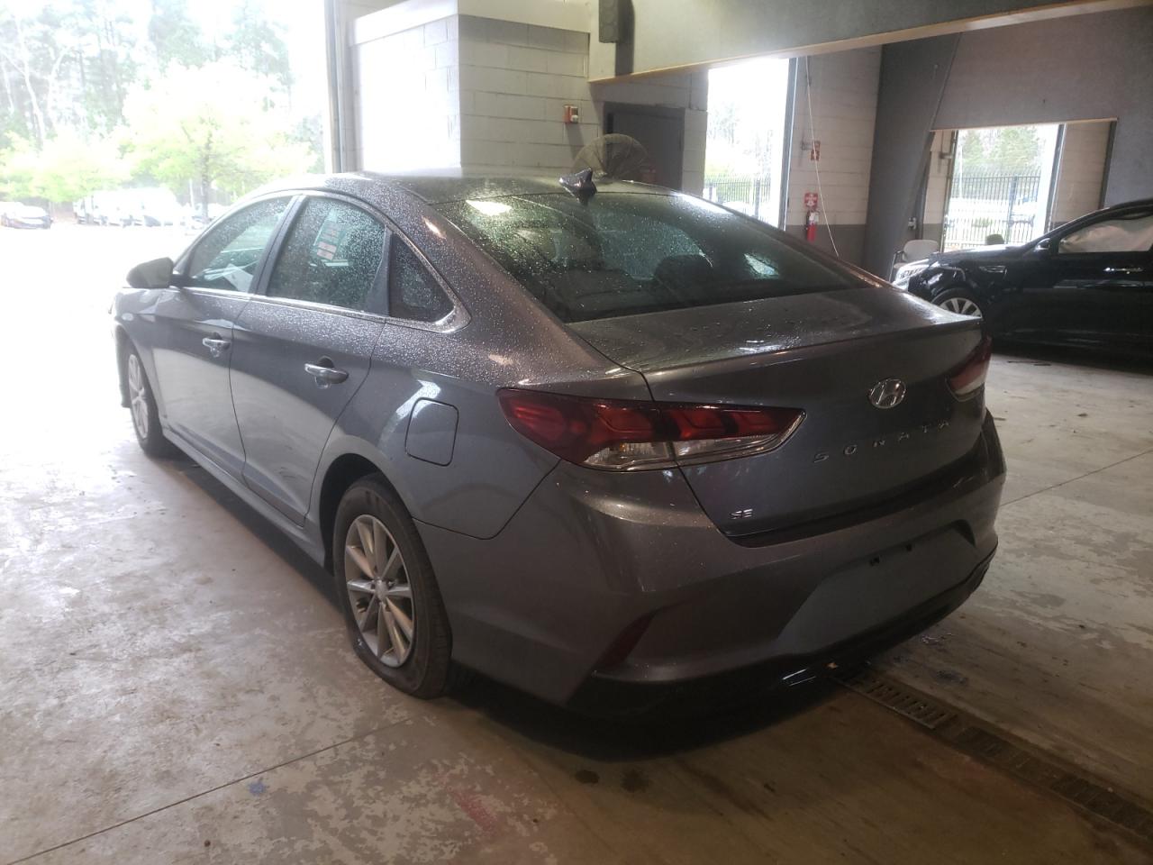 Photo 3 from auction – 2018 HYUNDAI SONATA SE with VIN 5NPE24AF0JH715083