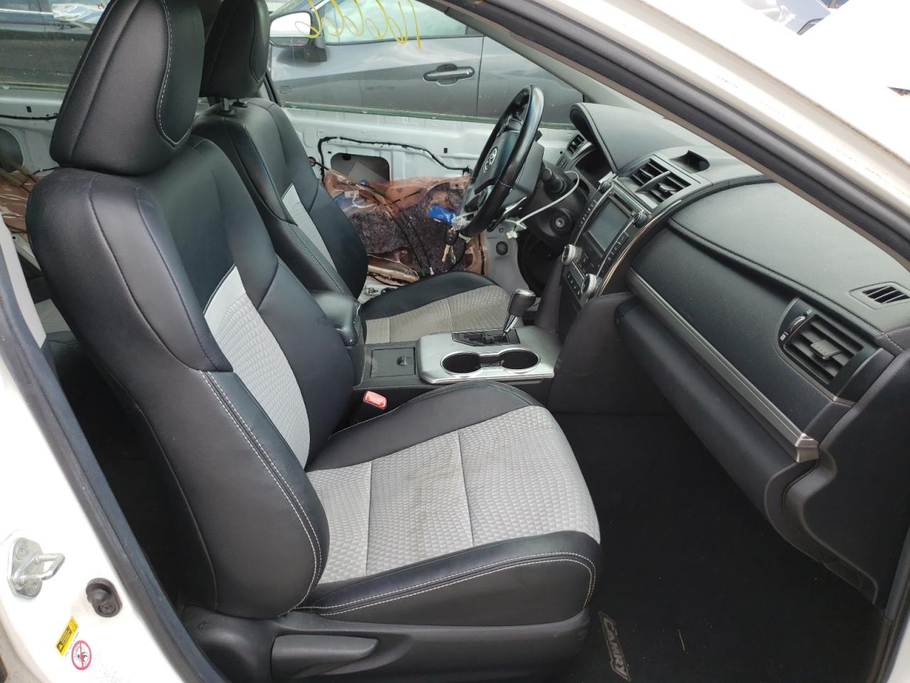 Photo 5 from auction – 2012 TOYOTA CAMRY BASE with VIN 4T1BF1FK2CU511305