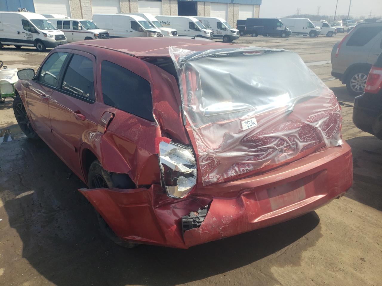 Photo 3 from auction – 2005 DODGE MAGNUM SXT with VIN 2D8FV48V25H593433