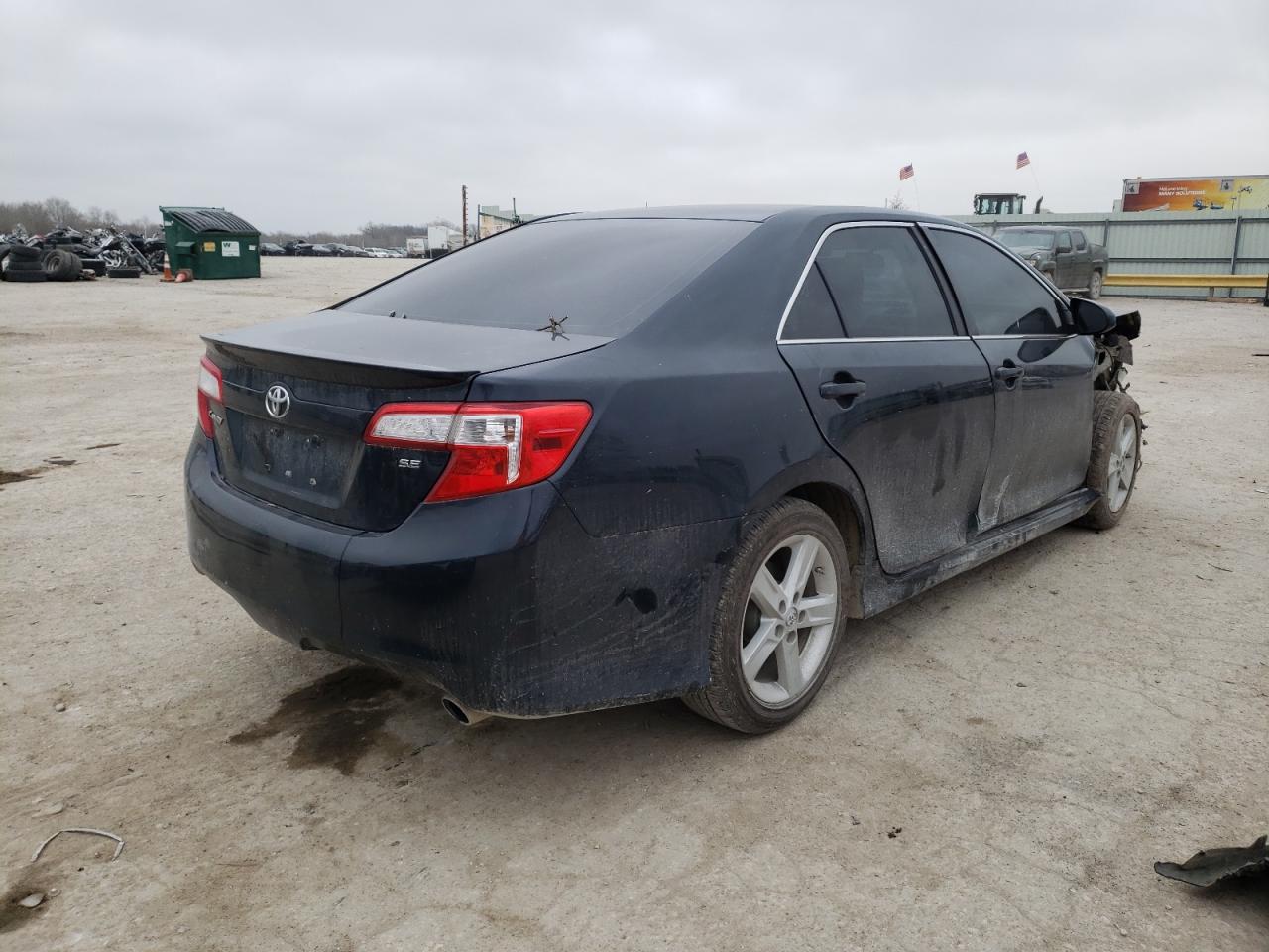 Photo 4 from auction – 2014 TOYOTA CAMRY L with VIN 4T1BF1FK5EU796861