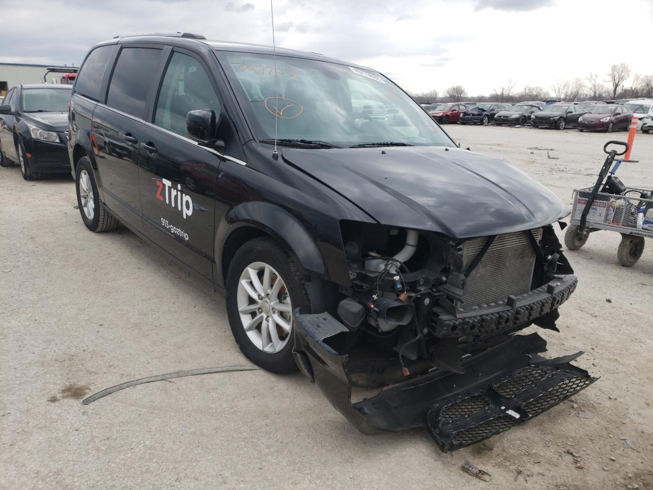 DODGE GRAND CARA 2019 with VIN 2C4RDGCG6KR797702 - Photo from auction