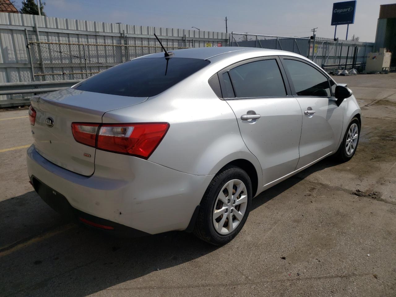 Photo 4 from auction – 2015 KIA RIO LX with VIN KNADM4A31F6503805