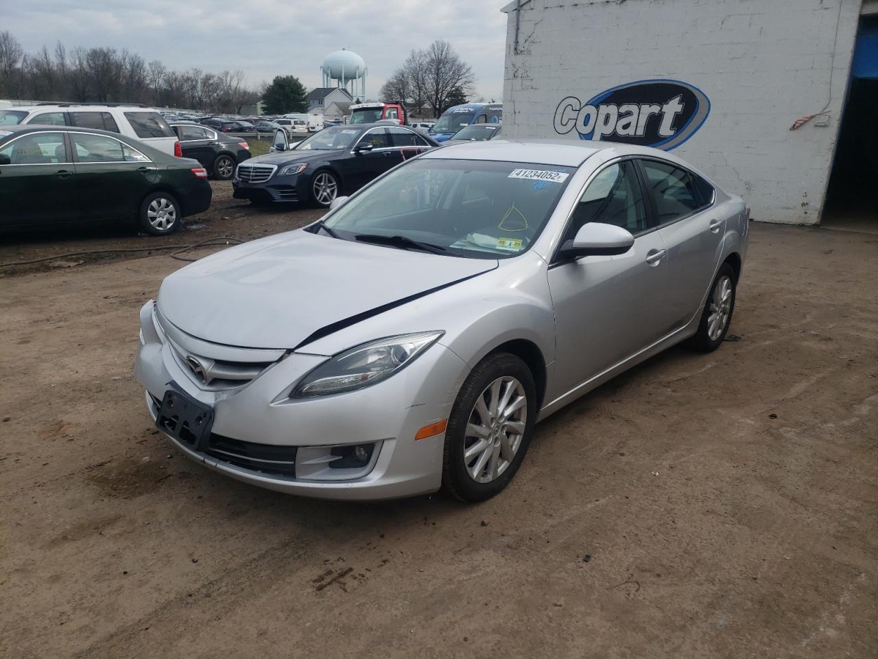 Photo 2 from auction – 2012 MAZDA 6 I with VIN 1YVHZ8DH9C5M42865