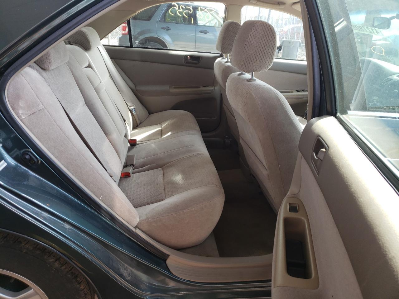 Photo 6 from auction – 2003 TOYOTA CAMRY LE with VIN 4T1BF32K63U551937