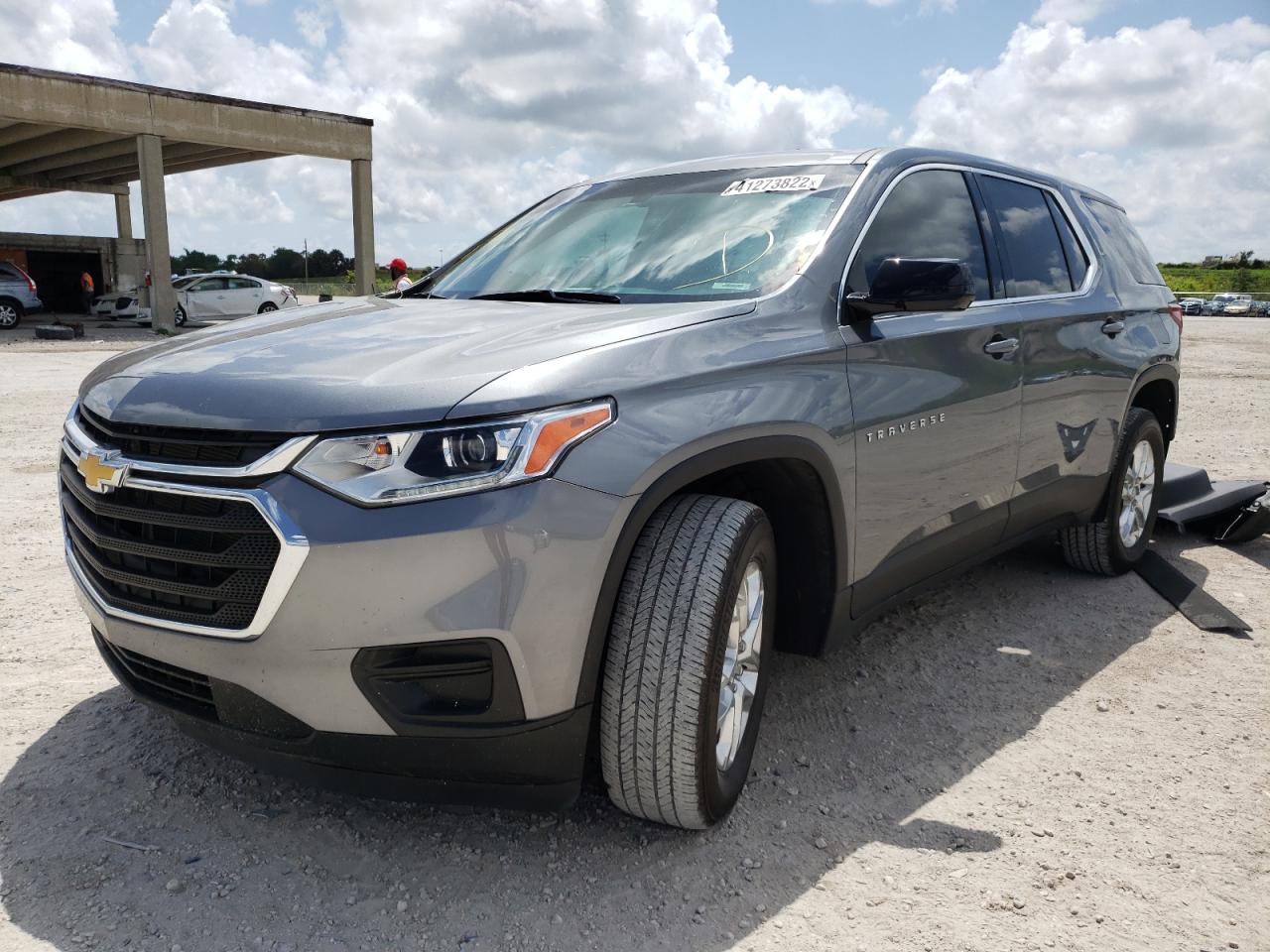 Photo 2 from auction – 2020 CHEVROLET TRAVERSE L with VIN 1GNERFKW2LJ311726