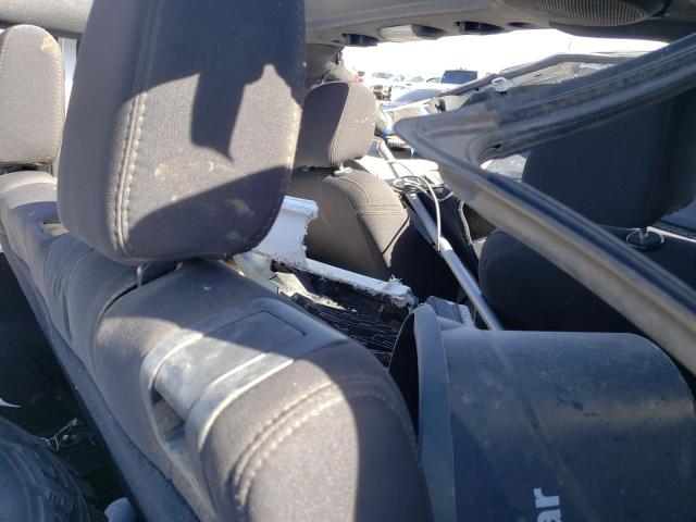 Photo 6 from auction – 2014 JEEP WRANGLER U with VIN 1C4BJWDG3EL260690