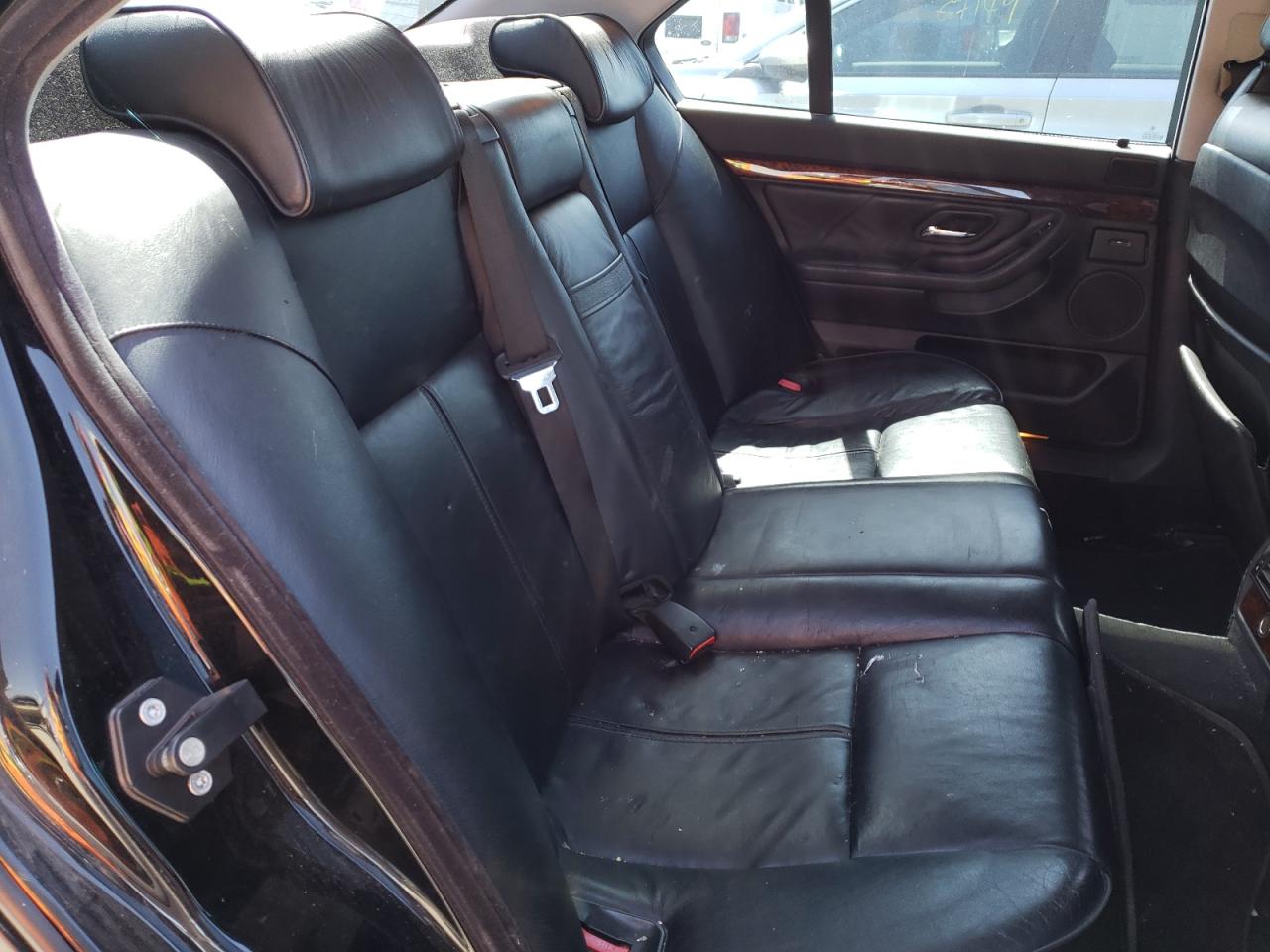 Zdjęcie 6 z aukcji – 2001 BMW 740 I AUTO z VIN WBAGG83411DN85041