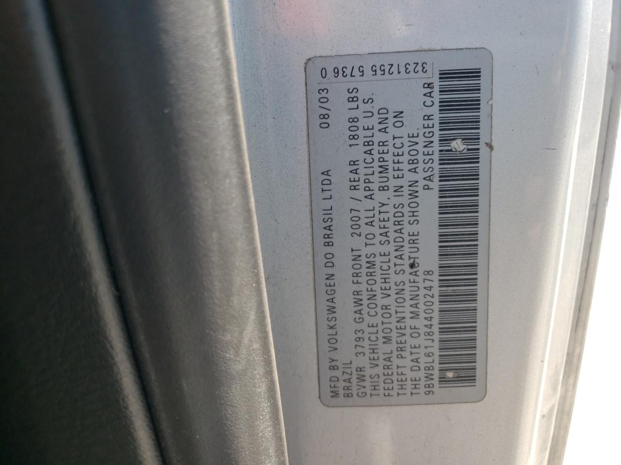 Photo 10 from auction – 2004 VOLKSWAGEN GOLF GL with VIN 9BWBL61J844002478
