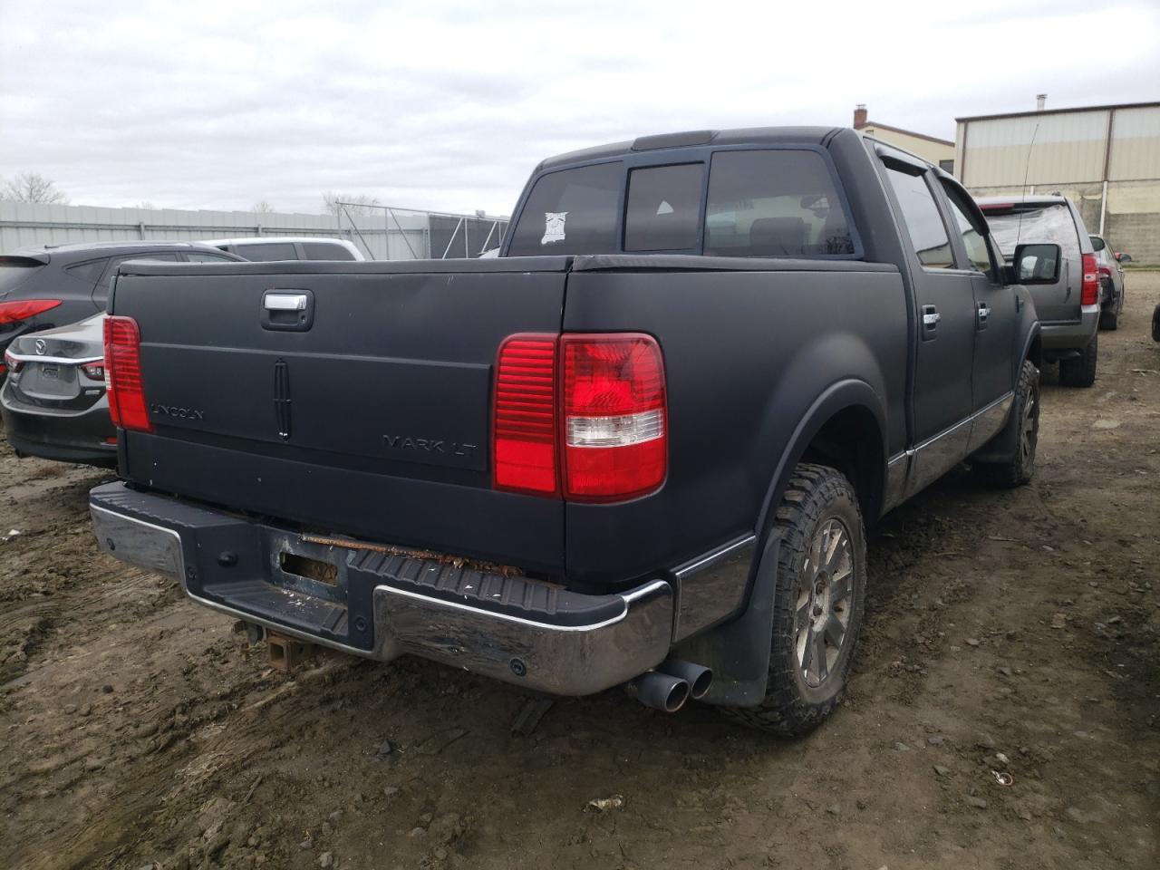 Photo 4 from auction – 2006 LINCOLN MARK LT with VIN 5LTPW18526FJ00512