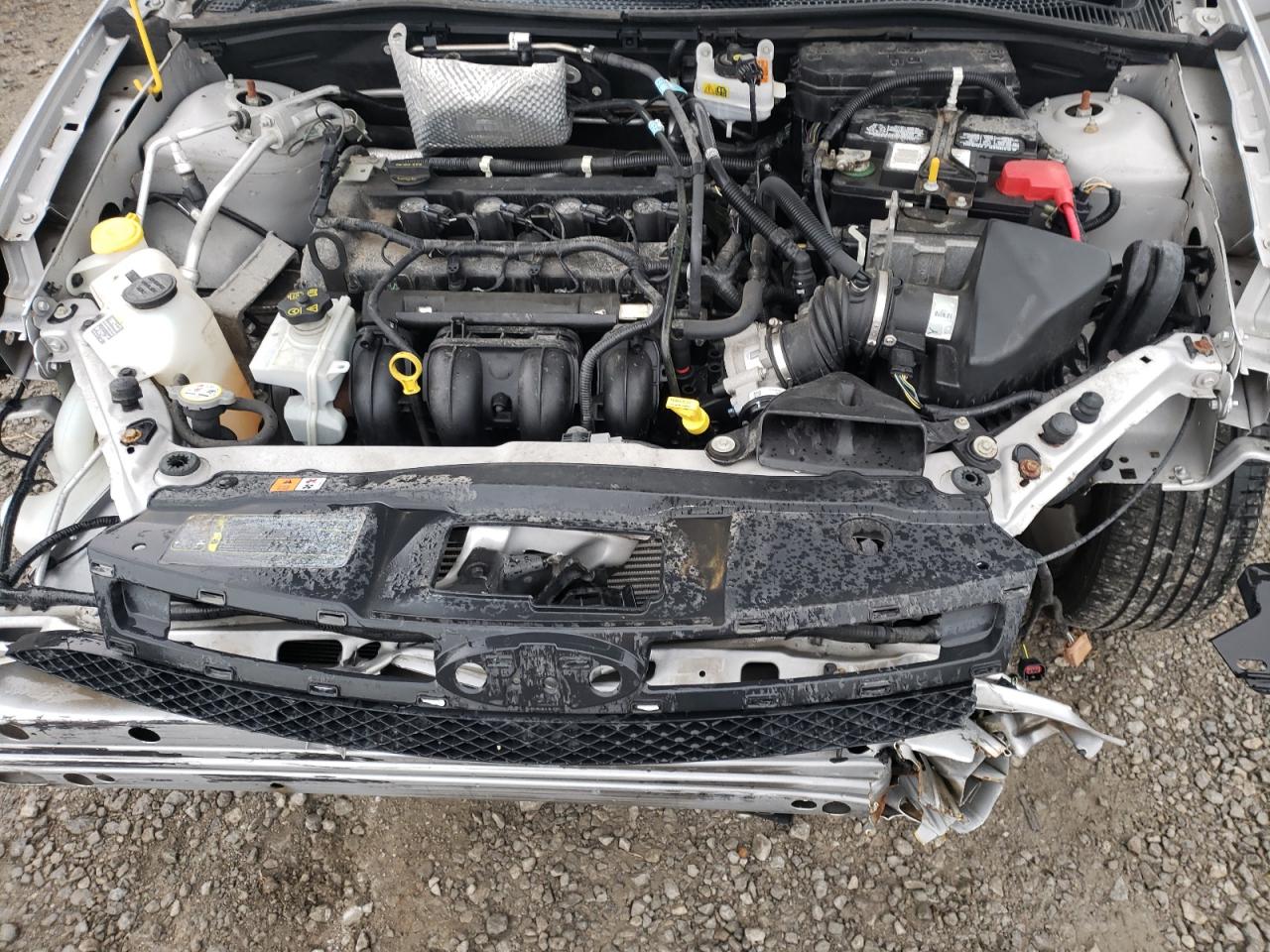 Zdjęcie 7 z aukcji – 2011 FORD FOCUS SES z VIN 1FAHP3GN8BW179640