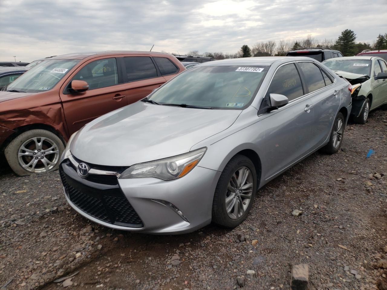 Photo 2 from auction – 2017 TOYOTA CAMRY LE with VIN 4T1BF1FK4HU672794