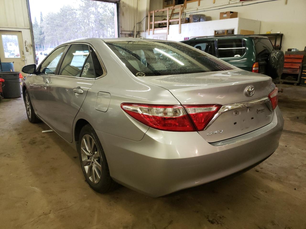 Photo 3 from auction – 2016 TOYOTA CAMRY 4D 2 with VIN 4T1BF1FK5GU527469