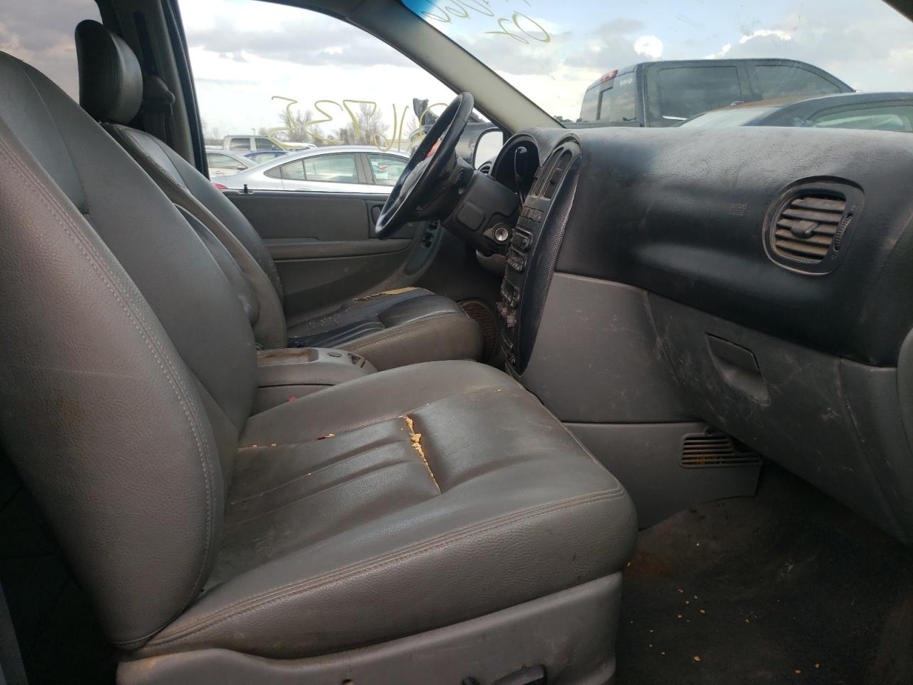 Photo 5 from auction – 2007 DODGE GRAND CARA with VIN 2D4GP44L97R241385