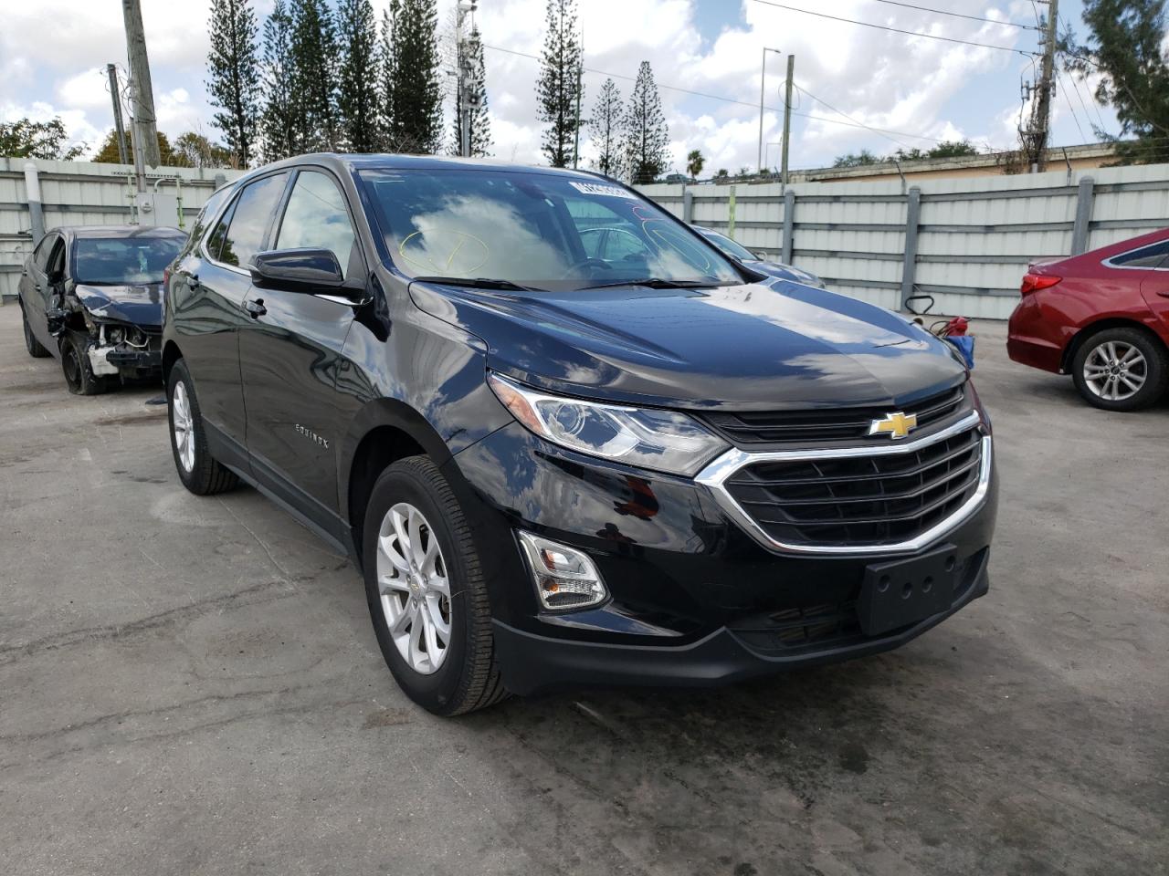 CHEVROLET EQUINOX LT 2018 with VIN 3GNAXJEV8JL256523 - Photo from auction