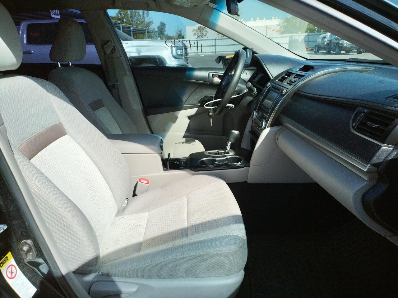 Photo 5 from auction – 2012 TOYOTA CAMRY BASE with VIN 4T4BF1FK0CR215365