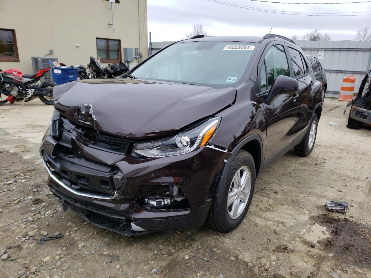 Photo 2 from auction – 2022 CHEVROLET TRAX 1LT with VIN KL7CJPSM6NB503074