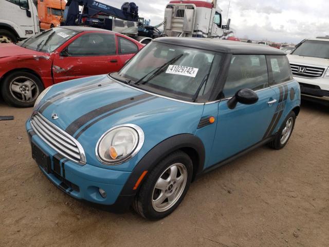 Photo 2 from auction – 2007 MINI COOPER with VIN WMWMF33597TU61843