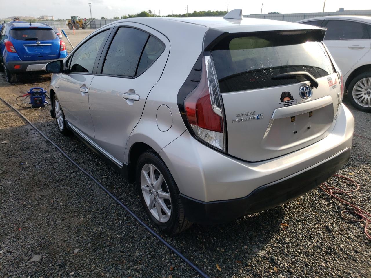 Photo 3 from auction – 2017 TOYOTA PRIUS C with VIN JTDKDTB38H1593201