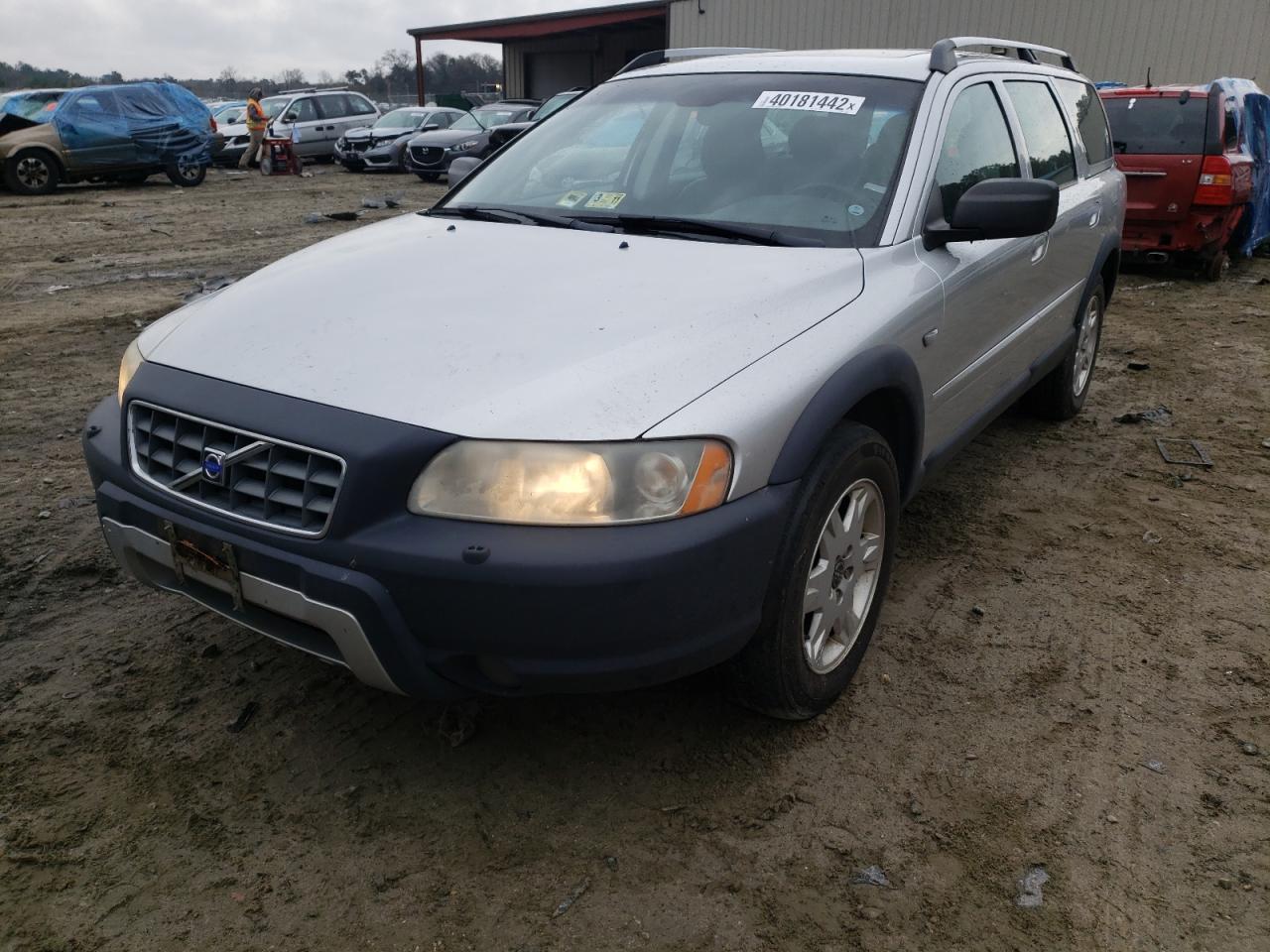 Photo 2 from auction – 2005 VOLVO XC70 with VIN YV1SZ592651195579