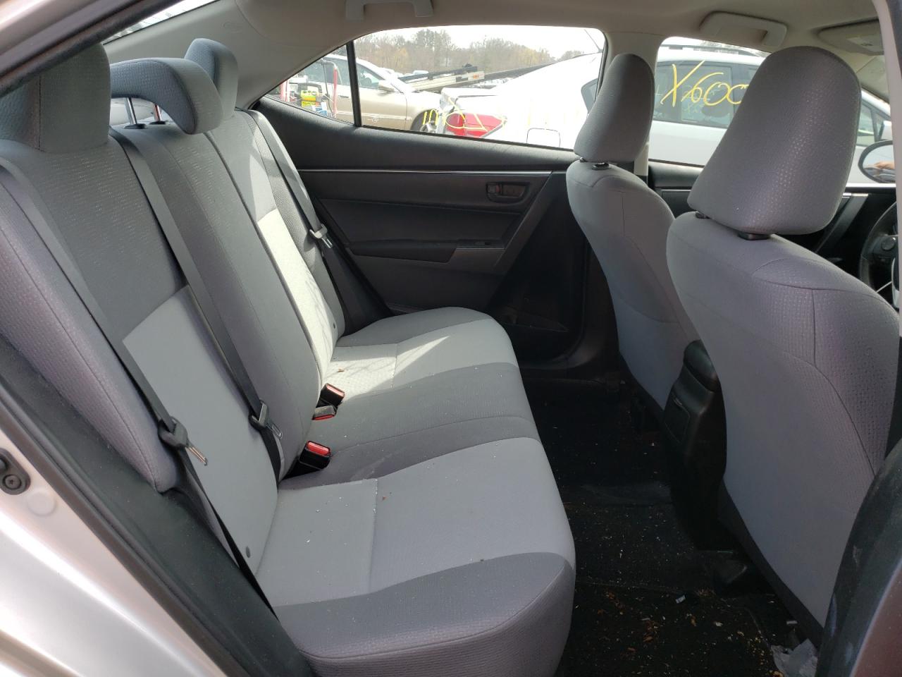 Photo 6 from auction – 2015 TOYOTA COROLLA L with VIN 5YFBURHE2FP237816