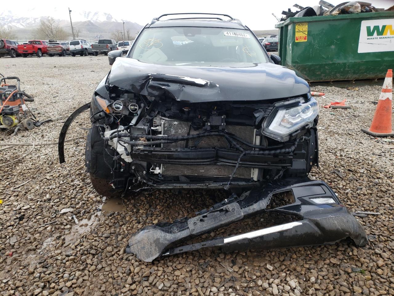 Photo 9 from auction – 2018 NISSAN ROGUE S with VIN JN8AT2MV2JW342811